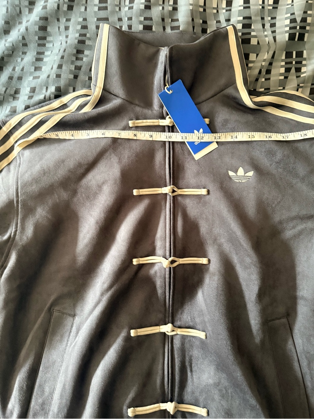 adidas Chinese New Year Jacket Size S - Picture 9 of 10